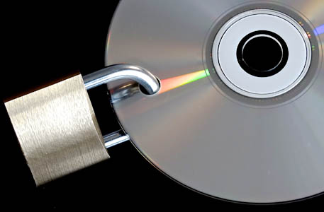 Datenschutzgesetz, Abbildung Vorhängeschloss in CD